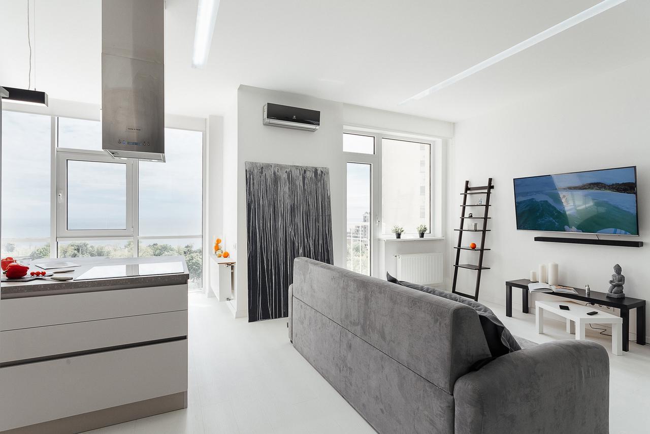 Sea&Sky Arcadia Apartment Odessa Eksteriør billede